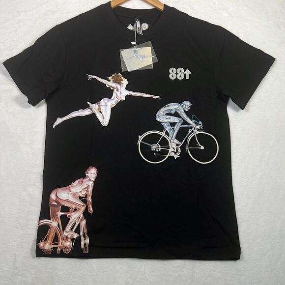 88Rising rare concert release digital robots 88 Sorayama black T-shirt Men M NWT - Picture 1 of 8